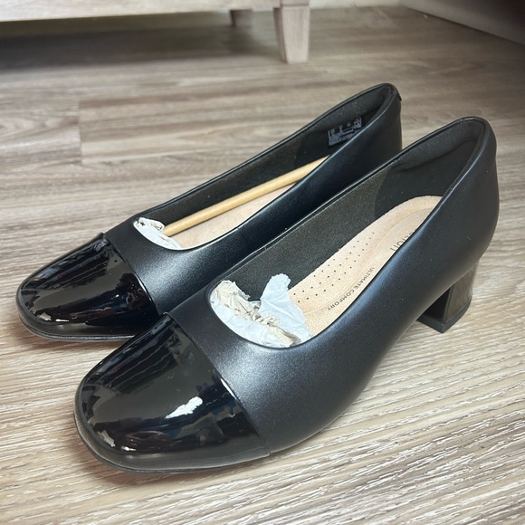 Clark’s Marilyn Sarah Pumps - Picture 14 of 14